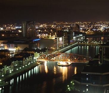 Salford Quays, SALFORD - Photo 3