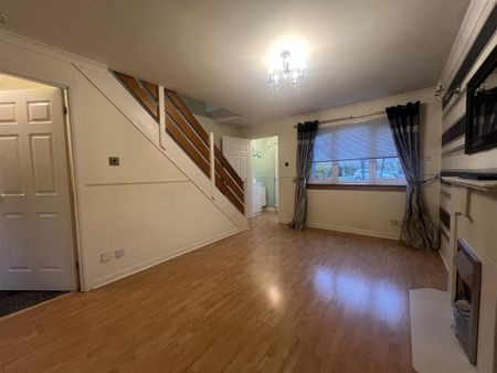 2 bedroom terraced house to rent - Photo 2