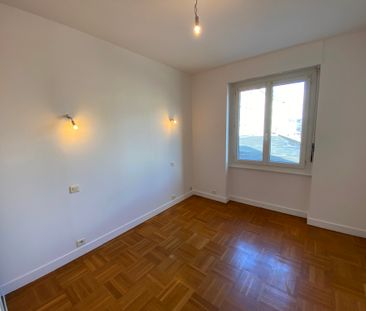 A LOUER. Disponible Immédiatement. Charmant Appartement T2 bis, En ... - Photo 3