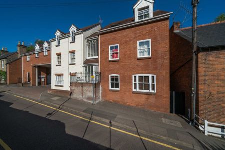 1 bed Flat for rent - Photo 4