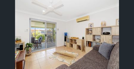 Sun-Soaked Living: Family Home with Pool! - Photo 2