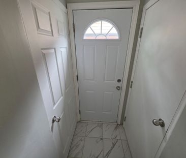 For Lease - 158 Patterson Street Unit# Lower, Newmarket, Ontario - Photo 6