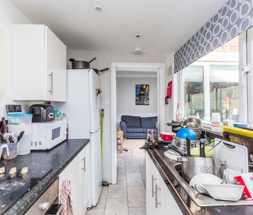 Two Bedroom Student House - Baggholme Road - 2025/26 - Photo 6