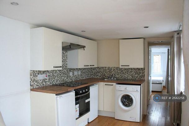 1 bedroom detached house to rent - Photo 1