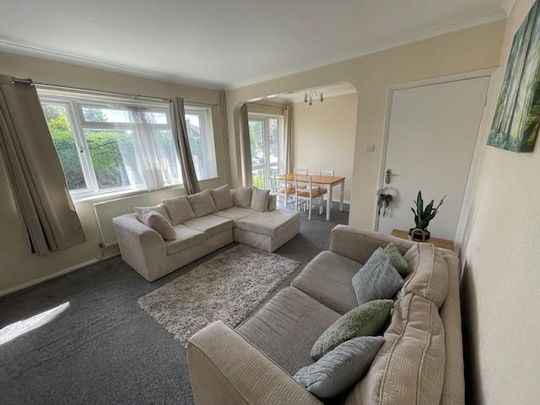 2 bedroom maisonette to rent - Photo 1