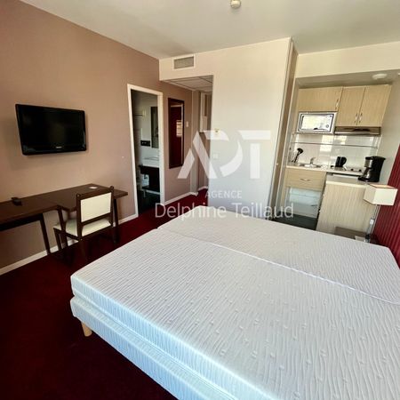 Location Appartement 1 pièce 21m² GRENOBLE 38100 - Photo 3