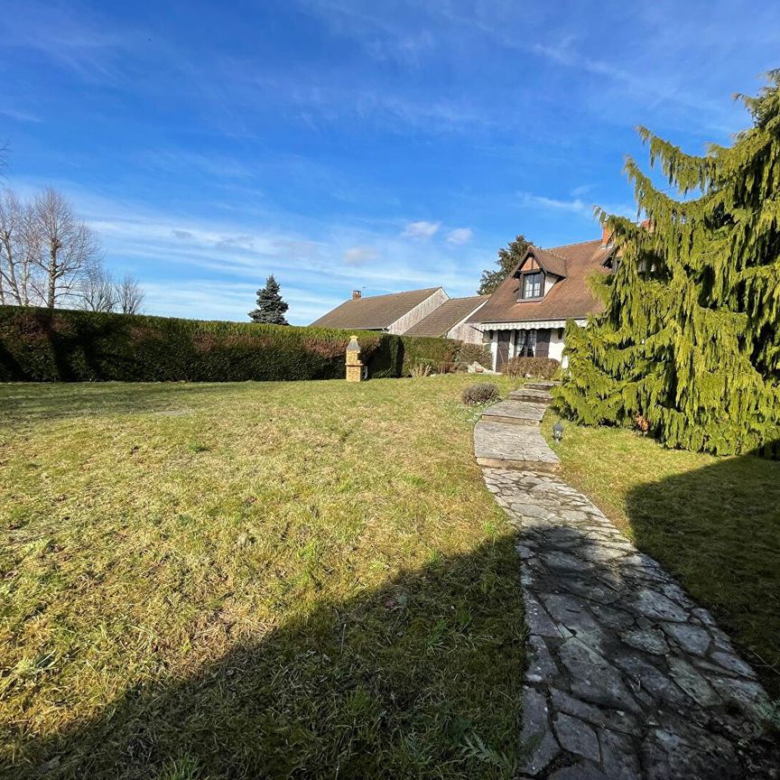 Maison à Louer à Loury - 5 pièces avec jardin spacieux ! - Photo 1