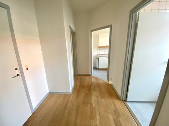 Lys lejlighed i hjertet af Odense med byliv lige udenfor - Foto 1