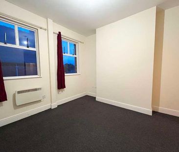 Grosvenor Gate, Leicester, LE5 - Photo 4