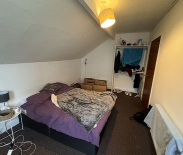 6 Bedroom Student Properties - Photo 2