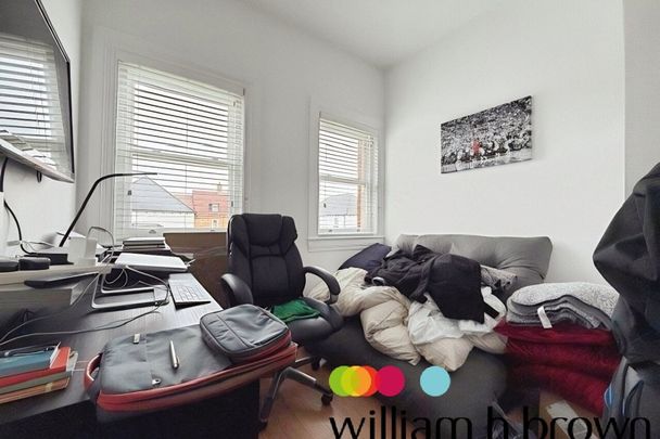 Lieutenant House, Mersea Road, Colchester - Photo 1