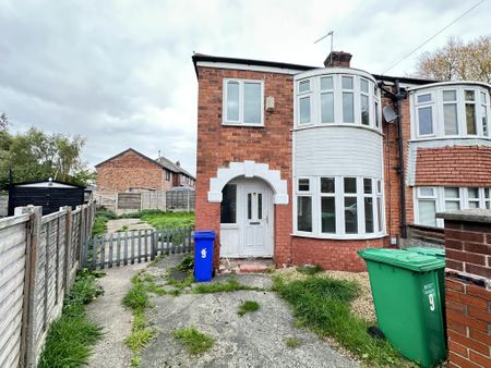 3 bedroom semi-detached house to rent - Photo 5
