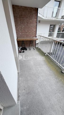 Location Appartement 46m² LENS 62300 - Photo 3