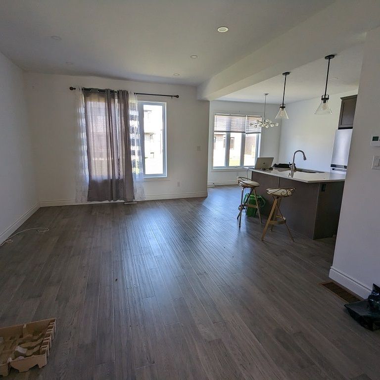 For Lease - 3154 Frieda Way, London North, Ontario - Photo 1