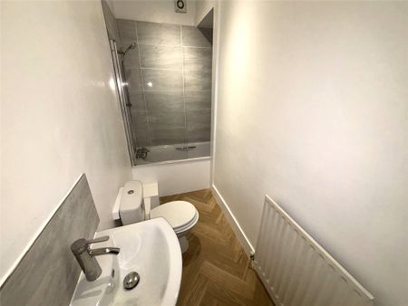 Park Lane, Carshalton, Surrey, SM5 - Photo 2