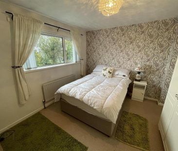 35 Glenalina Park, Belfast, BT12 7LD - Photo 1