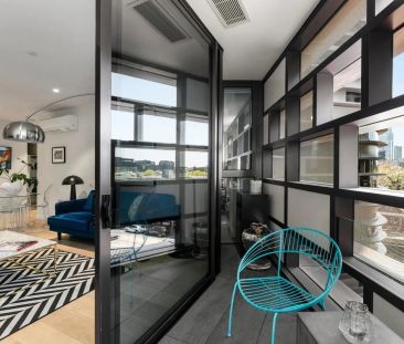 Sleek Urban Living in the Heart of Prahran's Vibrant Lifestyle Hub - Photo 6
