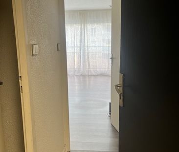 Location Appartement 2 pièces 35m² - Photo 4