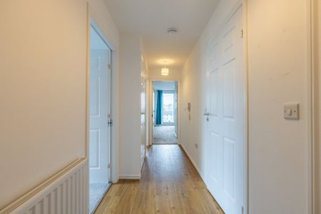 Arneil Place, Crewe Toll, Edinburgh, EH5 - Photo 2