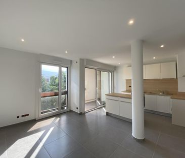 Location Appartement 1 pièce 33m² ANNECY 74000 - Photo 1