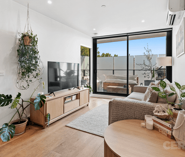 Lifestyle & Elegance - Photo 3