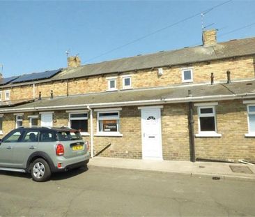 2 bedroom terraced house to rent - Photo 4