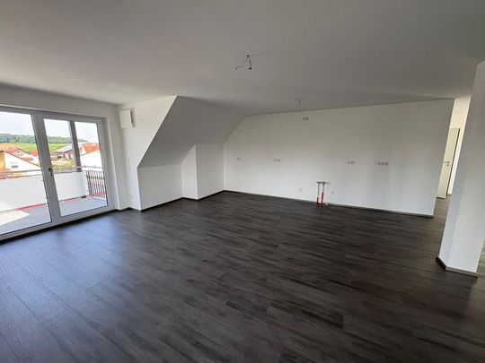 Moderne 3-Zimmer-Wohnung in gepflegter Wohnanlage in KAISHEIM - Foto 1