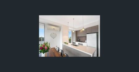 Ideal Location - Photo 3