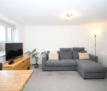 Muirfield, Warmley, Bristol - Photo 1