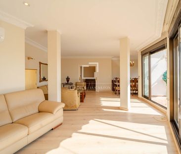 Excellent 3 Bedroom penthouse with 10m² terrace for rent in Extramu... - Photo 3