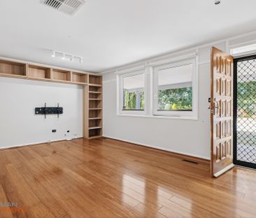 17 Wirilda Street, Rivett ACT 2611 - House For Rent | Domain - Photo 5