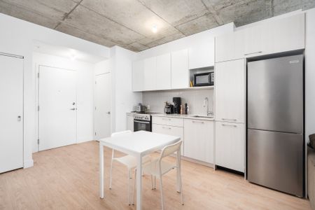 10 Av. Donegani, Pointe-Claire - Photo 2