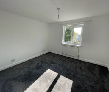 Worle, Weston-super-Mare, North Somerset - Photo 6