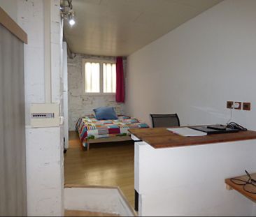 AVIGNON INTRA MUROS: Magnifique appartement en duplex refait à neuf... - Photo 2