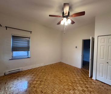 Montréal (Le Plateau-Mont-Royal) (Le Plateau-Mont-Royal) - Photo 1