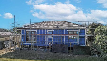 Lovely Brand-New Family Home Otara - Photo 2