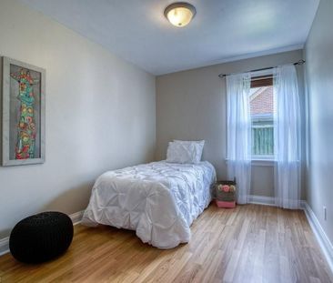 For Lease - 102 Kribs Street, Cambridge, Ontario - Photo 4