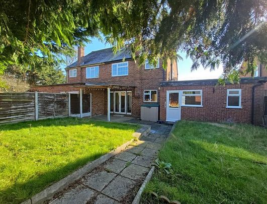 5 bedroom semi-detached house to rent - Photo 1