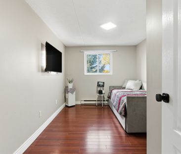 For Lease - 4658 Drummond Road Unit# 307, Niagara Falls, Ontario - Photo 1