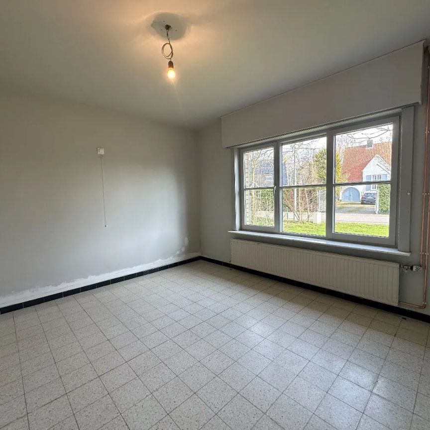 Alleenstaande woning met 2 slaapkamers te Ichtegem - Foto 1