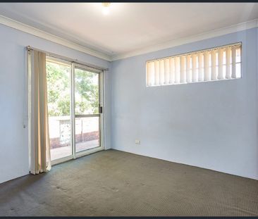 Convenient Living in the Heart of Parramatta - Photo 1