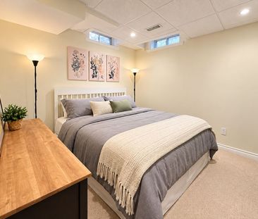 For Lease - 5190 Ridgewell Road, Burlington, Ontario - Photo 5