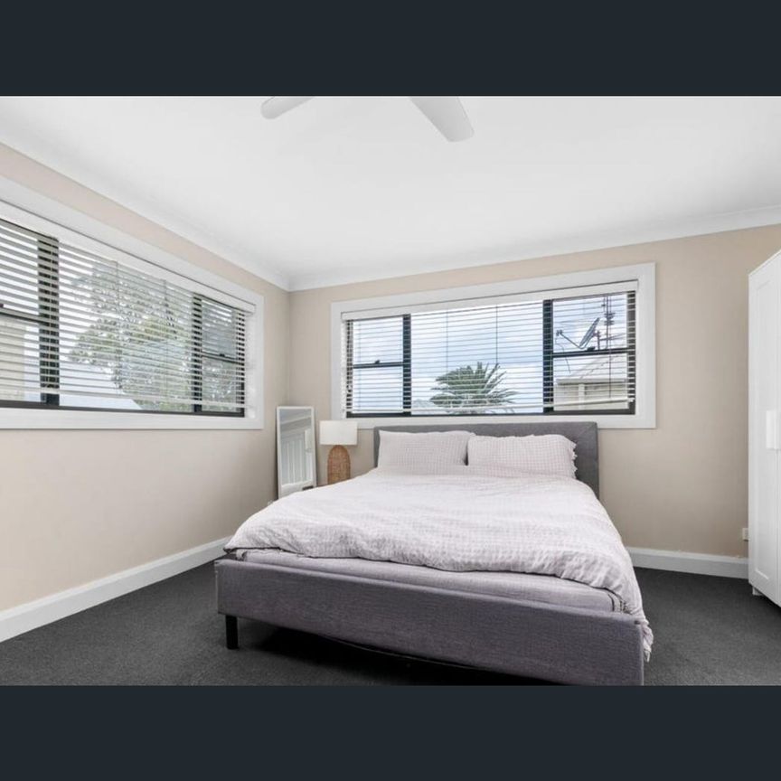 2/2 Ordnance St, The Hill, NSW 2300 - Photo 1