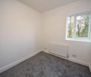 3 bed House - End Terrace for Rent - Photo 4
