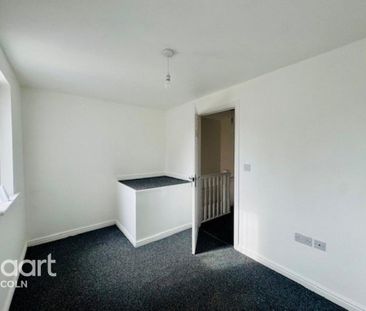 2 bedroom end of terrace house to rent - Photo 5