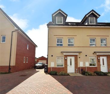 3 bedroom house to rent Nova Close, Overstone, Northampton, Northam... - Photo 4