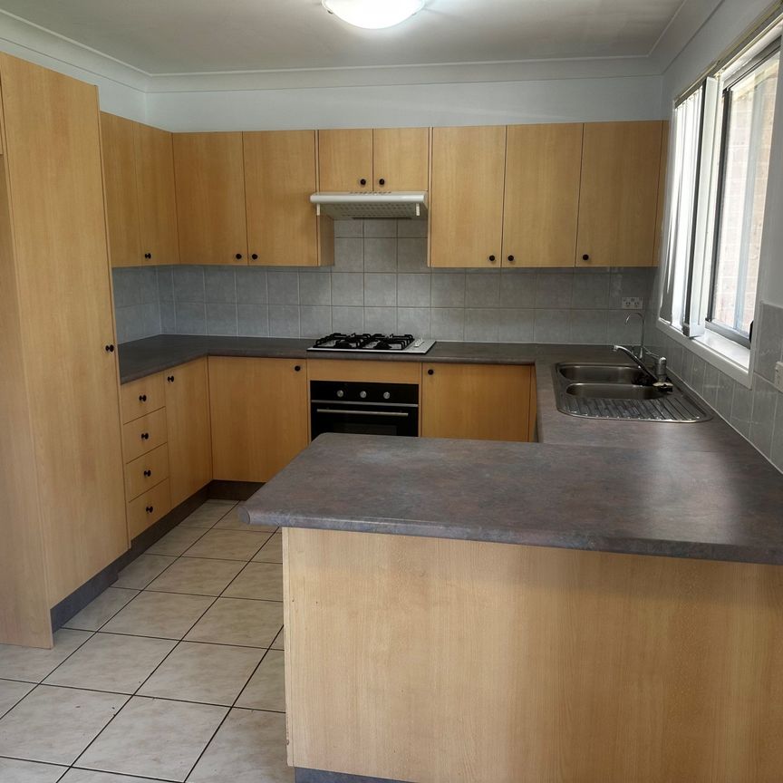 Great family home - Photo 1