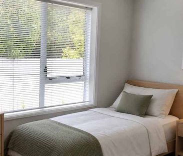 Low-Maintenance, Easy Living in a Convenient Location - Photo 3
