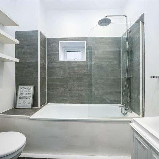 Tonbridge Road, Maidstone, ME16 - Photo 1