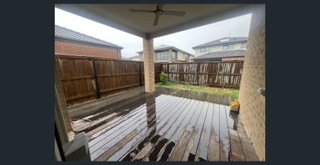 Space For The Whole Family! - Photo 3